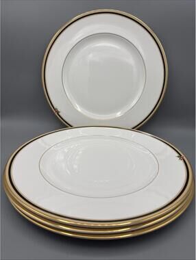 Set Of 4 Wedgwood England CLIO Bone China 10.75" Dinner Plates 1992